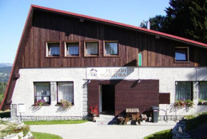 Hotels in Jestrabi V Krkonosich